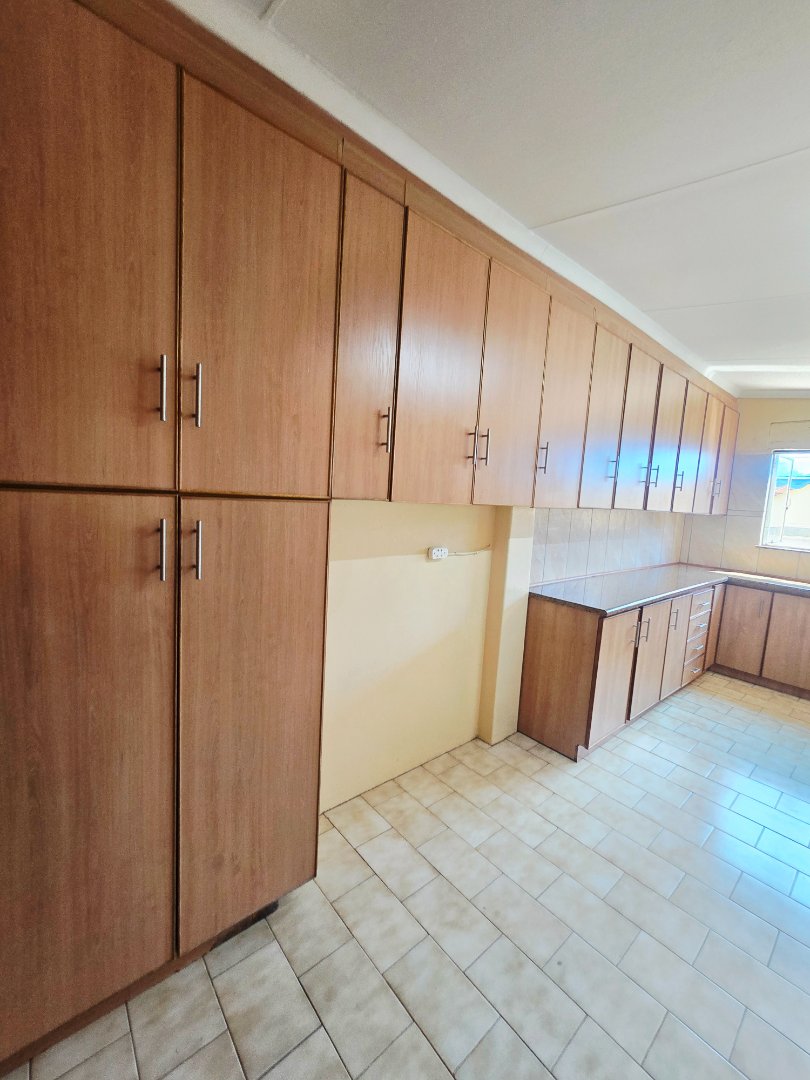 4 Bedroom Property for Sale in La Hoff North West